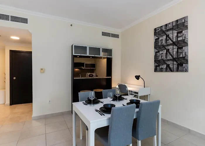 Marina Quays West, Dubai Marina - Mint Stay
